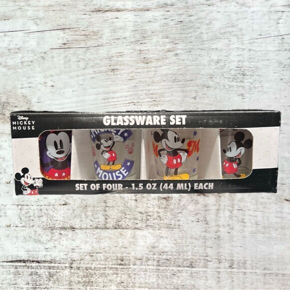NWT Disney Mickey Mouse Shot Glasses - Pack of 4 - Picture 1 of 4